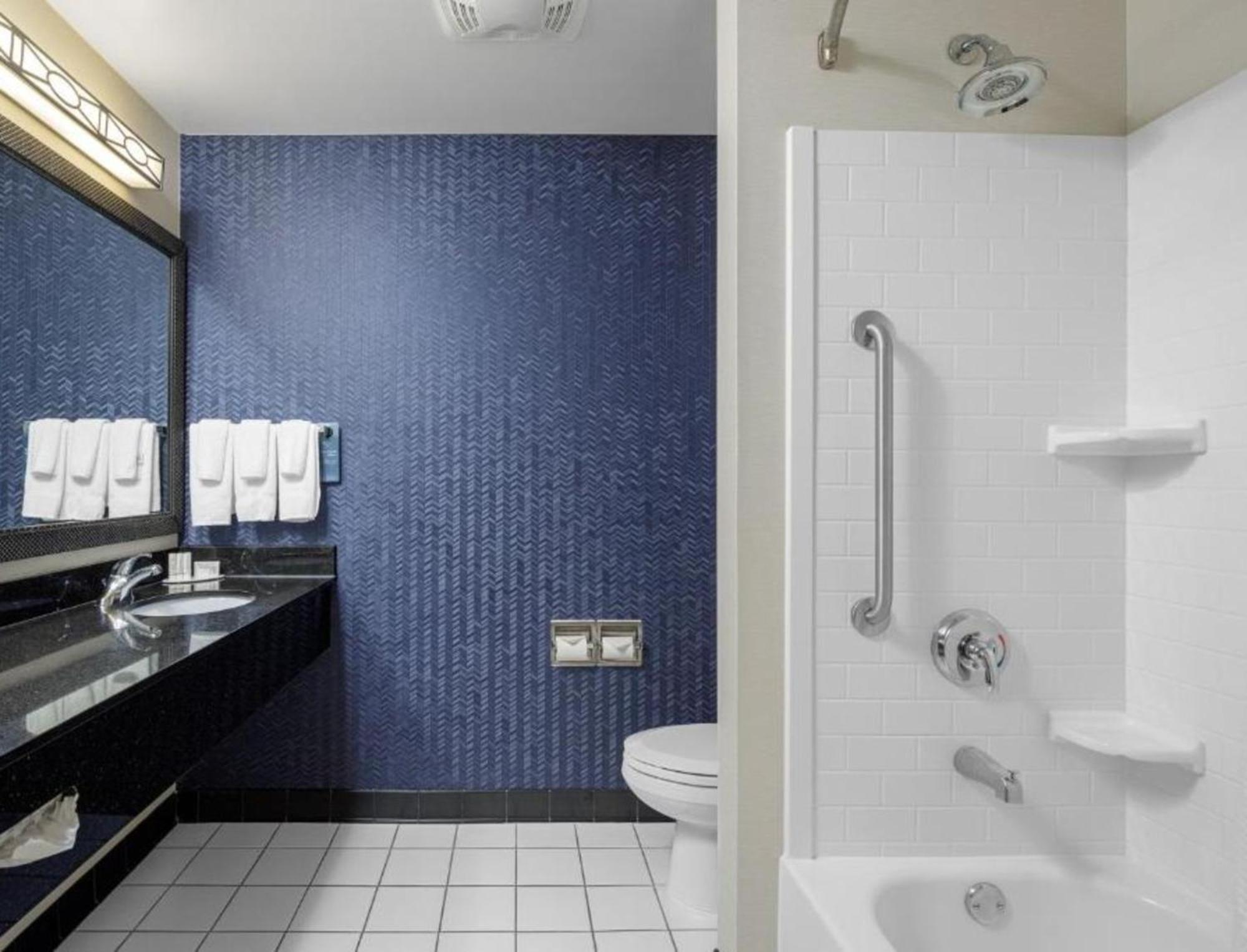 Fairfield Inn & Suites By Marriott Падака Экстерьер фото