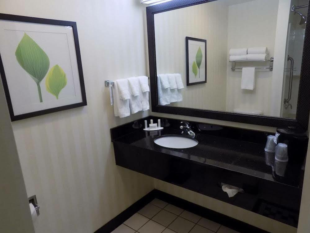 Fairfield Inn & Suites By Marriott Падака Экстерьер фото